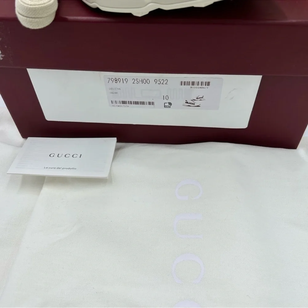 Gucci, beige sneakers with red accent size 10 made in Italy